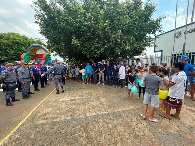 1ª Festa das Crianças na Caserna em Colíder parte 007
