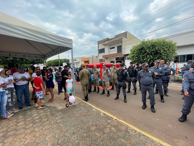 1ª Festa das Crianças na Caserna em Colíder parte 008