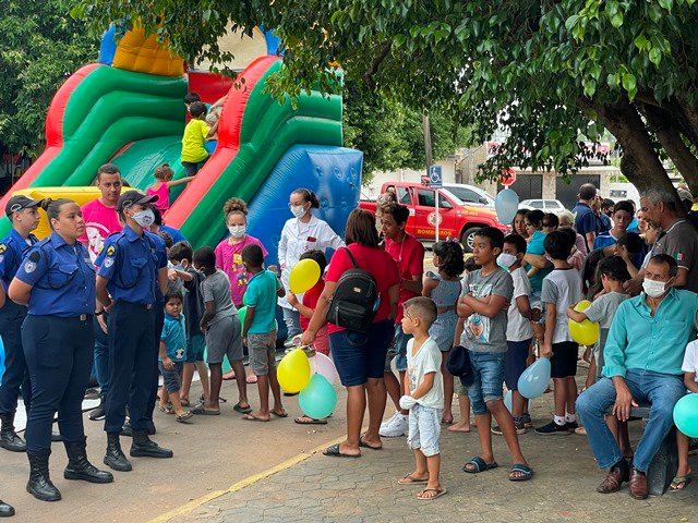 1ª Festa das Crianças na Caserna em Colíder parte 008
