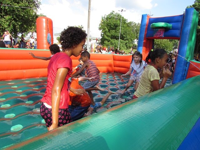 1ª Festa Criança Mais Feliz parte 001