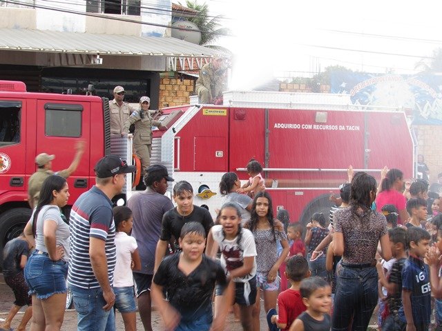 1ª Festa Criança Mais Feliz parte 004
