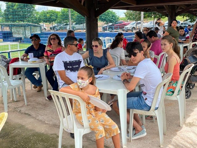 Almoço Beneficente Fazenda Esperança Bento XVI parte 001