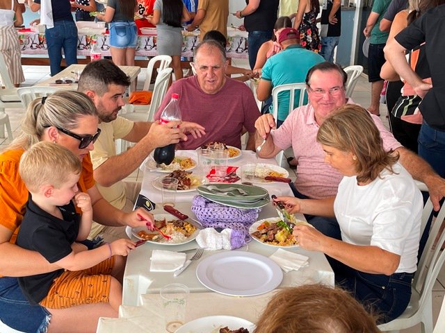 Almoço Beneficente Fazenda Esperança Bento XVI parte 001
