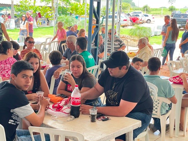 Almoço Beneficente Fazenda Esperança Bento XVI parte 001