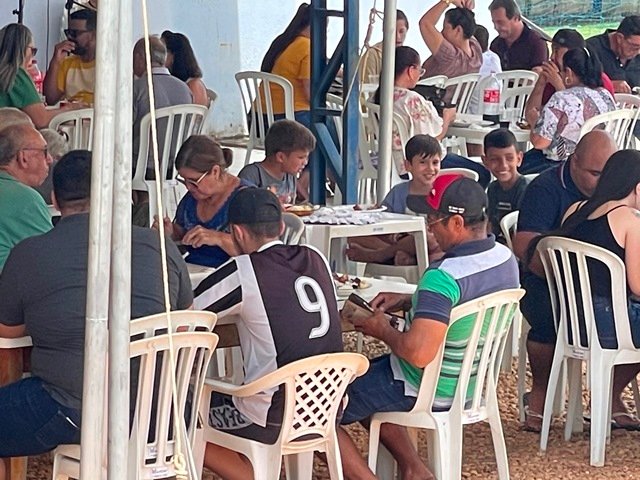 Almoço Beneficente Fazenda Esperança Bento XVI parte 001