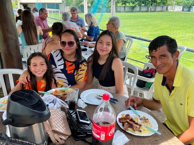Almoço Beneficente Fazenda Esperança Bento XVI parte 002