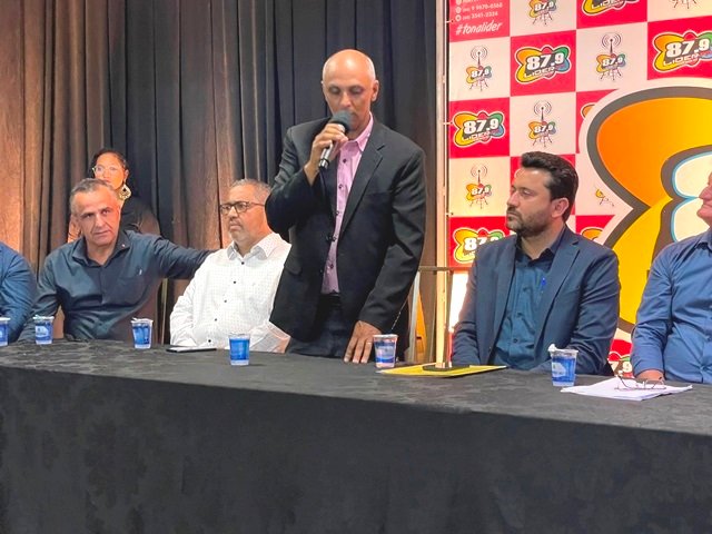 Posse nova diretoria Rádio Líder FM parte 002