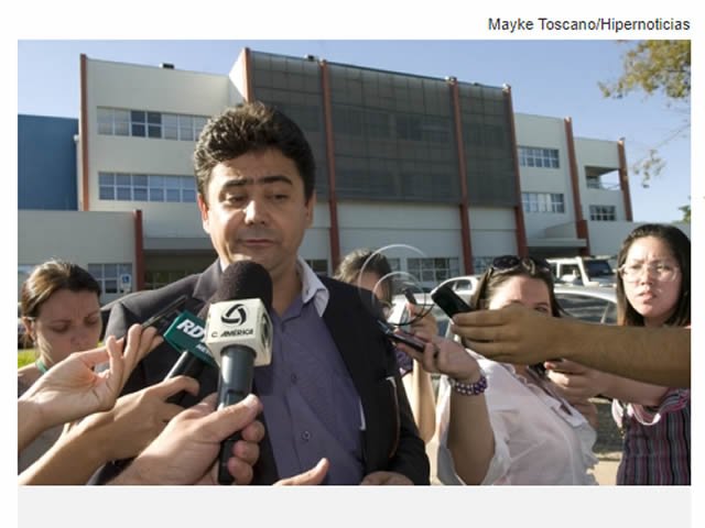 Condenado a 18 anos de prisão, ex-secretário diz que sentença é "irracional"