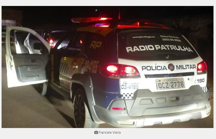 Homem é preso após desacatar e mostrar órgão genital para os policiais
