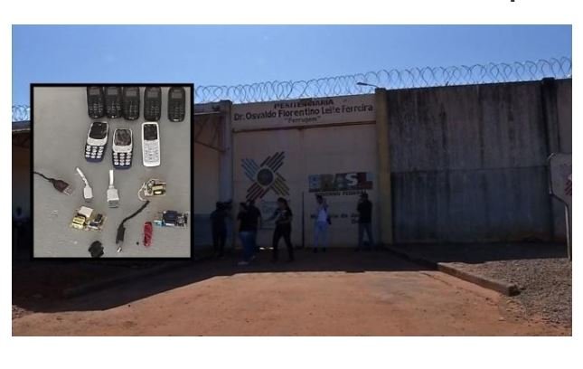 8 celulares e outros materiais são retirados do ânus de preso no Ferrugem