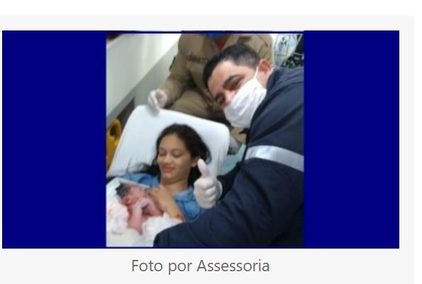 Bombeiros fazem parto dentro de viatura