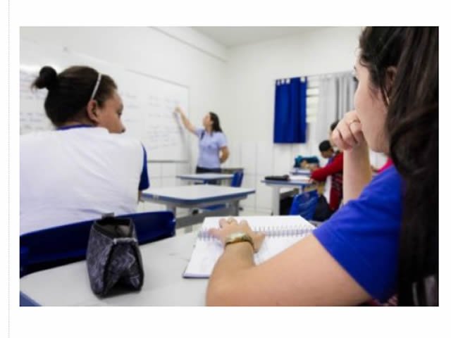 MT consulta pais sobre volta às aulas