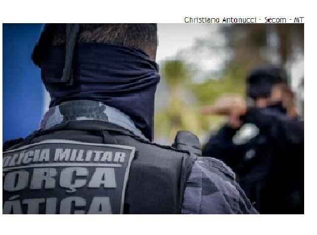 Três suspeitos de roubo morrem em troca de tiros com a polícia