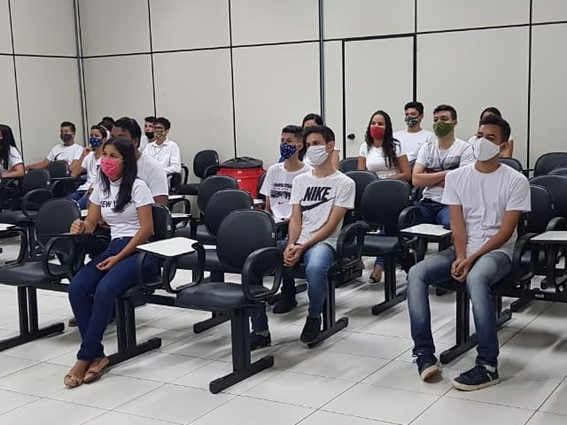 Programa Jovem Aprendiz: Machado contrata 31 jovens para o primeiro emprego em Colíder.