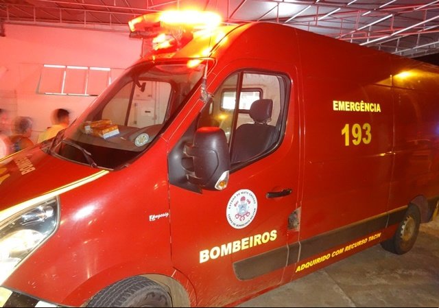 Suspeita de esfaquear mulher acaba linchada pelos vizinhos