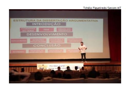Começa aula do 'Enem Digital', ação da Seduc para estudantes do Ensino Médio