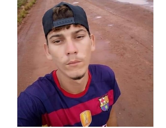 Trabalhador morre após ser atingido por raio em MT