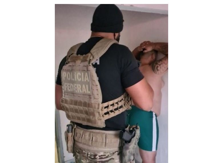 Polícia Federal deflagra operação contra facção criminosa que financia políticos de MT