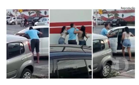 Término de relacionamento acaba em briga no meio da rua