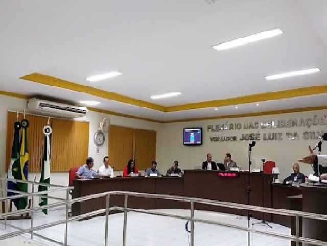 O povo mudou a Câmara de Colíder dos 13 somente 5 Vereadores foram reeleitos.