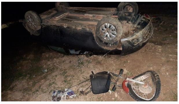 Colisão entre carro e moto faz uma vítima fatal na MT-320. (Fotos)