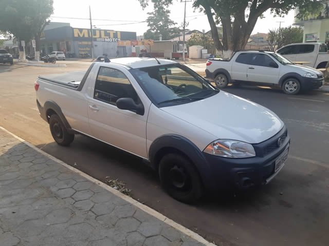 Homem em Colíder tem seu veiculo furtado na frente do Country Clube. (Fotos)