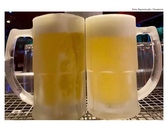 Homem agride namorada com golpe de caneca na cabeça após flertar com outras mulheres na frente dela