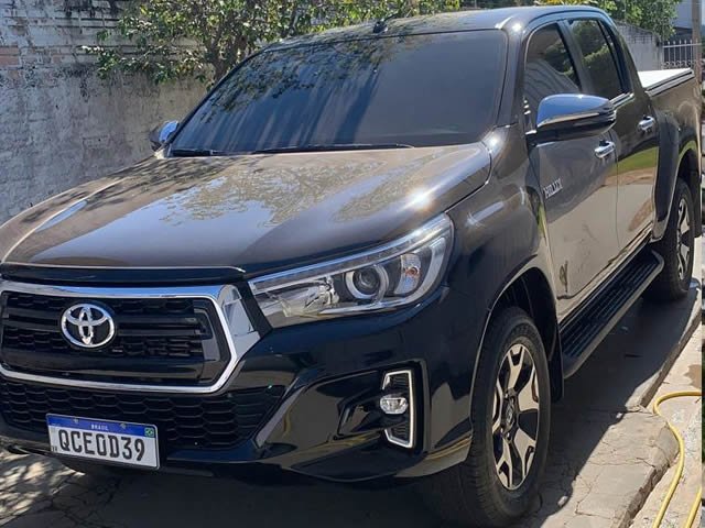 URGENTE: Quadrilha de bandidos furtam Toyota Hilux no centro de Colíder. (Fotos)