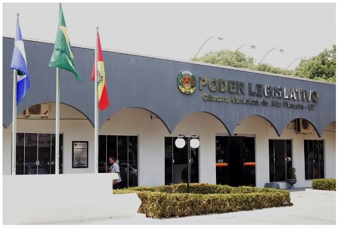 Após verba indenizatória suspensa pela justiça, vereadores mudam lei e impõe condições para receber valor