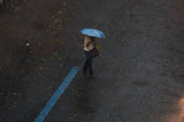 Brasileiro deve passar Natal debaixo de chuva