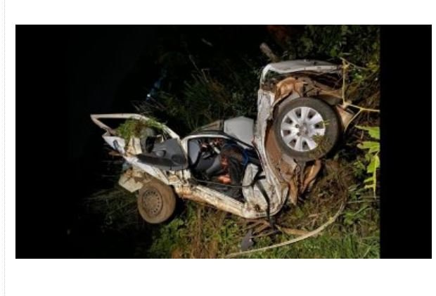 Carro fica destruído em acidente e motorista 'nasce de novo' em MT