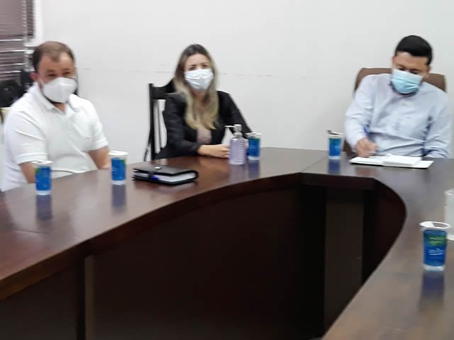 Maninho de Colíder reuniu com Vereadores, Sec. de Saúde para debater a melhor forma de combate ao COVID na nossa cidade. (Vídeo)