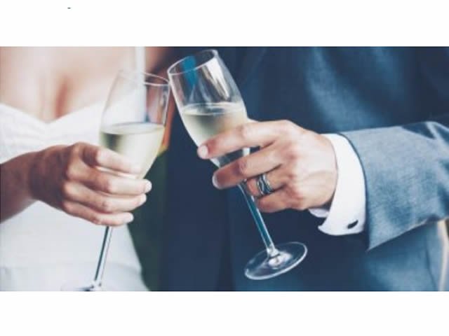 Festa de casamento acaba em tragédia; irmão do noivo mata primo da noiva