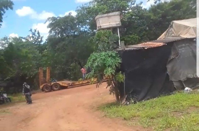 Mais de 150 famílias estão sendo despejadas da Gleba Mestre I em Jaciara