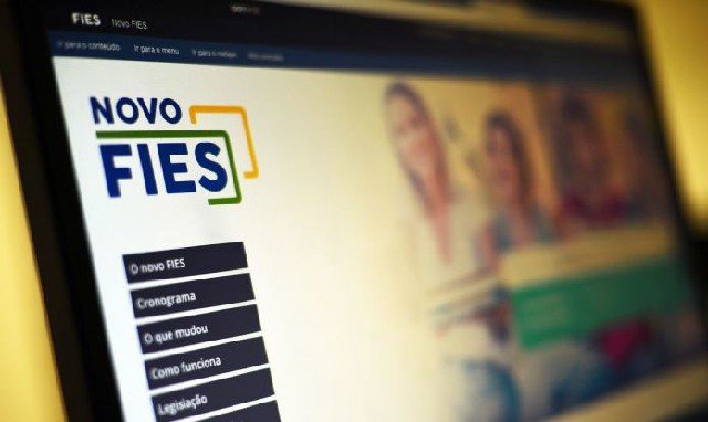 Começam hoje (26) as inscrições para o Fies 2021