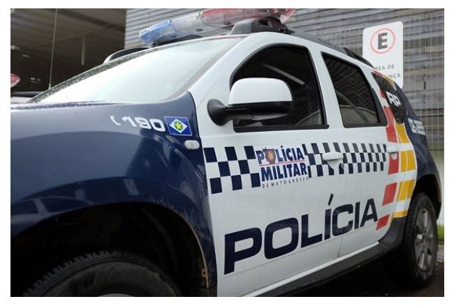 Menor espanca e tenta matar a mãe por ser contra seu namoro