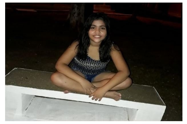 Corpo de avô de menina morta envenenada é exumado