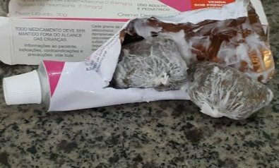 Policiais encontram droga em tubo de creme vaginal