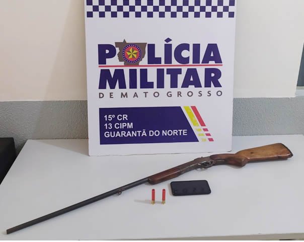 PM de Novo Mundo prende dois suspeitos em posse de arma de fogo.
