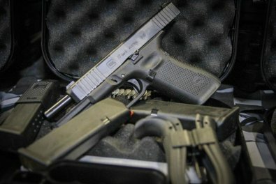 MT entrega 200 pistolas à PJC