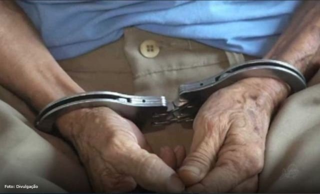 Idoso de 71 anos é preso por estuprar as netas de 2 e 6 anos