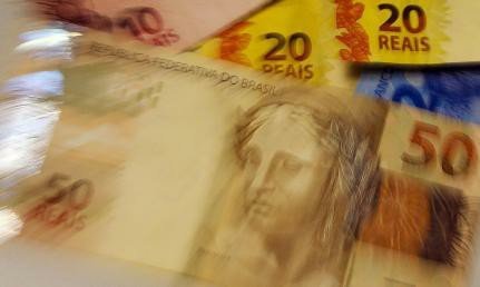 Arrecadação de impostos em janeiro somou R$ 180,221 bilhões