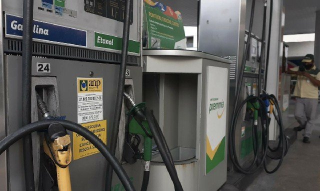 Petrobras anuncia nova alta nos preços da gasolina, diesel e gás