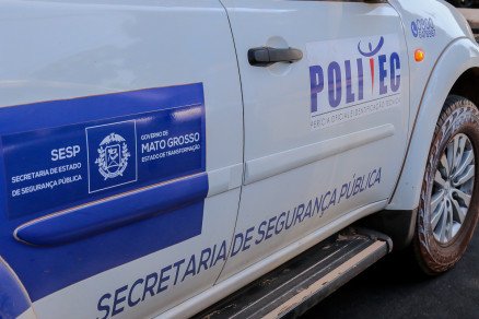 Homem é encontrado morto ao lado de sua moto