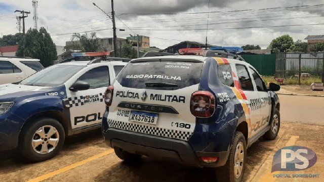 Armados com canivete, adolescentes invadem estabelecimento comercial e roubam celular e dinheiro