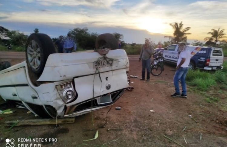 GRAVE ACIDENTE NA MT 208 PRÓXIMO À COMUNIDADE PLANALTO MUNICÍPIO DE NOVA GUARITA ( FOTOS).
