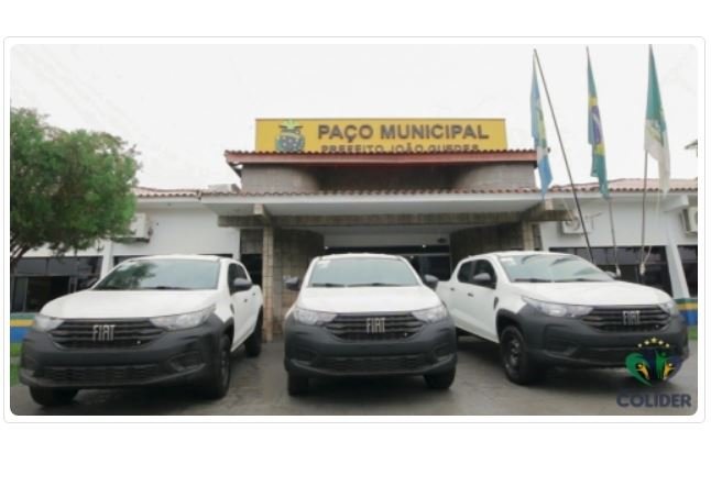Prefeitura de Colíder recebe três novos veículos. (Fotos)