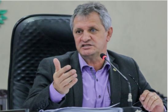 Dilmar: “Não pode virar reinado; tem 14 novos deputados na AL”