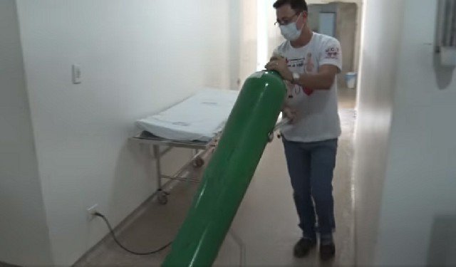 Prefeito de Guarantã pede a população que emprestem cilindros de oxigênio ao hospital municipal.