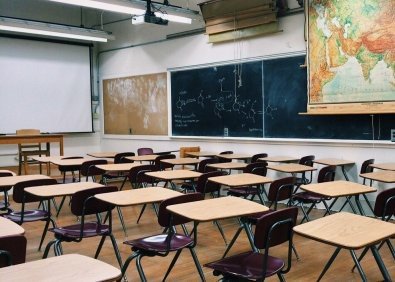 Sindicato cita caos nos hospitais e vai ao MPE para impedir aulas presenciais em MT